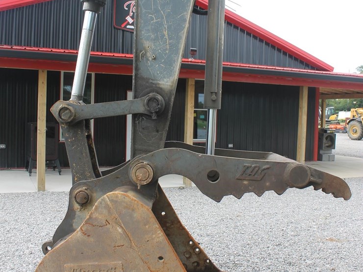 deere-300g-lc-image-8