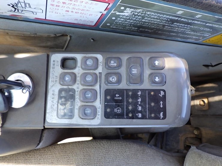 hitachi-ex120-image-35