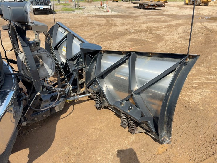 2017-ford-f350-xl-image-11