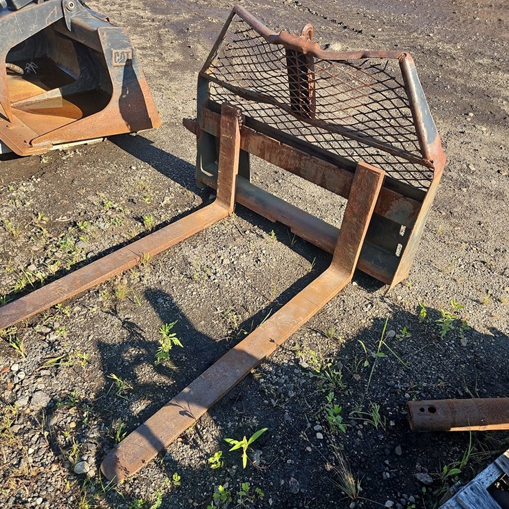 CATERPILLAR 48" FORKS