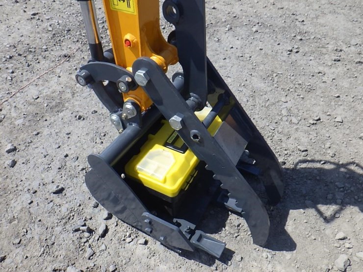 2026-vicsec-22-hydraulic-excavator-image-5
