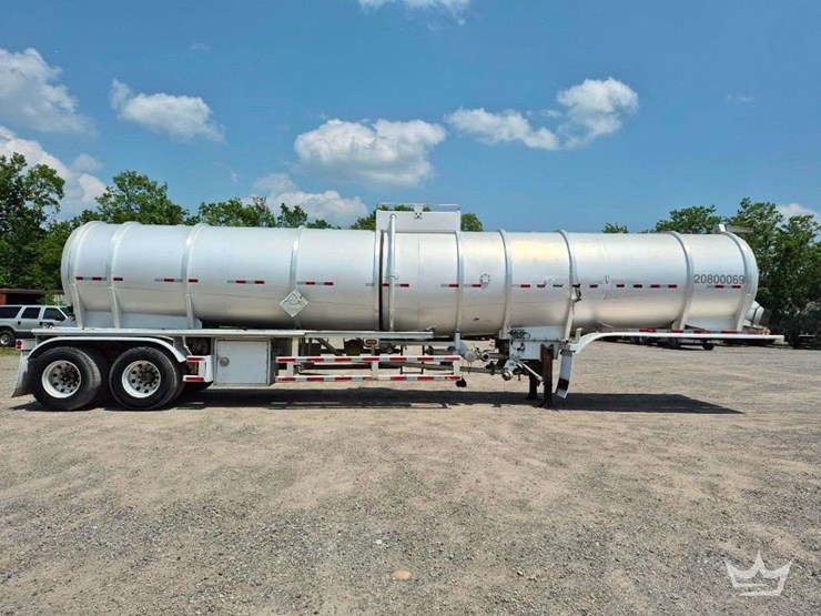 2014-mueller-8,400-gallon-t/a-chemical-tanker-trailer-image-21