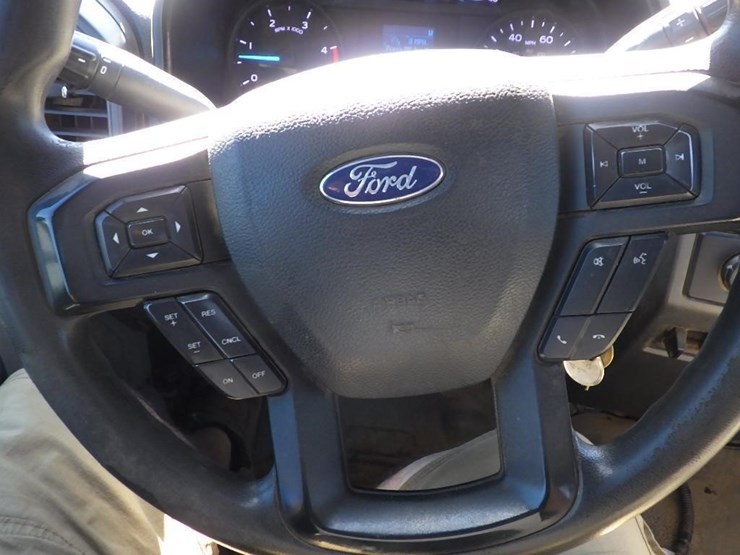 2019-ford-f550-image-35