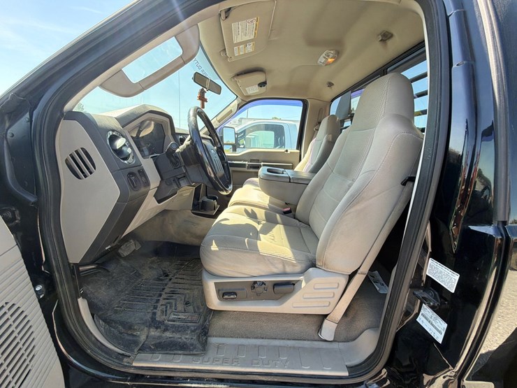 2008-ford-f350-xlt-image-12