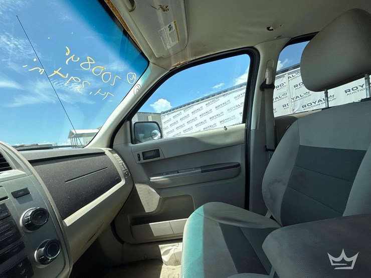 2008-ford-escape-image-15