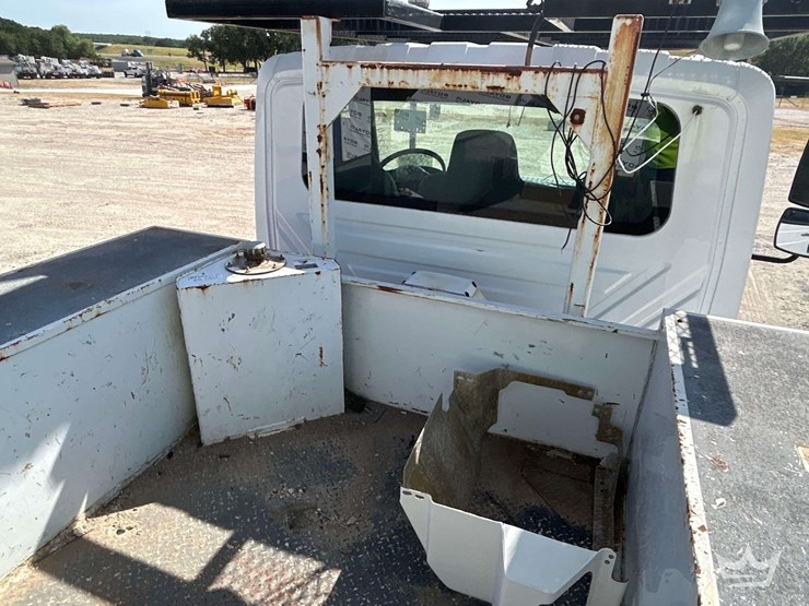 2013-international-durastar-4300-altec-aa755mh-55ft.-material-handling-insulated-bucket-truck-image-33