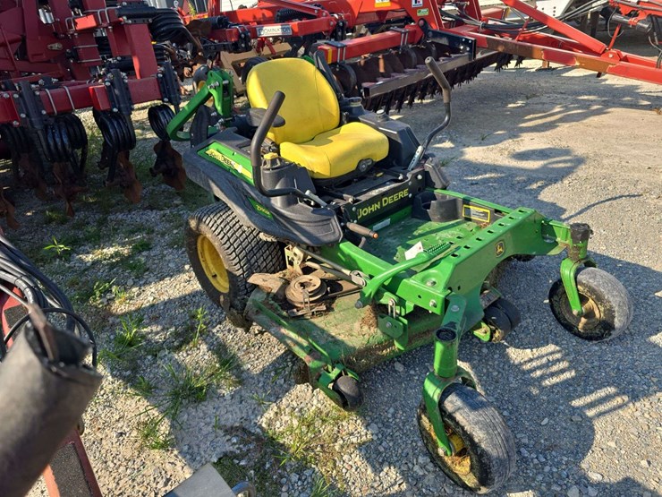 john-deere-la-image-3