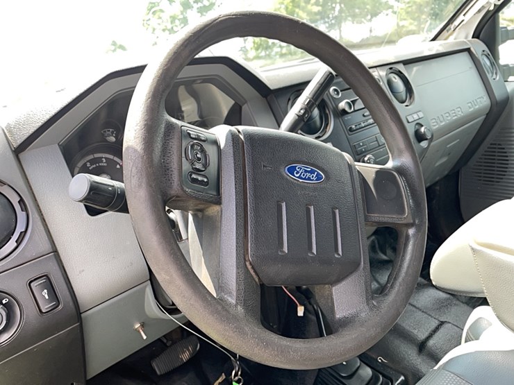 2014-ford-f250-image-12