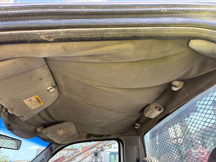 2003-ford-f350-image-17