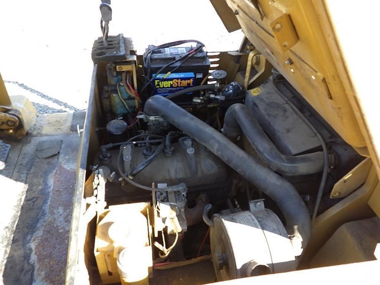 caterpillar-v40d-image-19