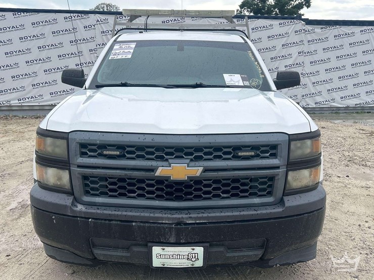 2015-chevrolet-silverado-1500-image-27