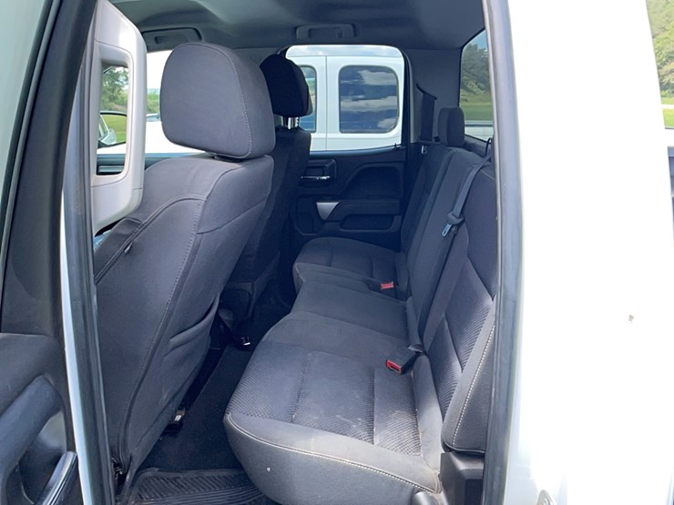 2019-chevy-silverado-pickup-truck-vn:172394-4x4-image-13
