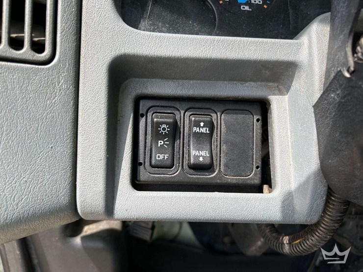2006-international-durastar-4300-image-16