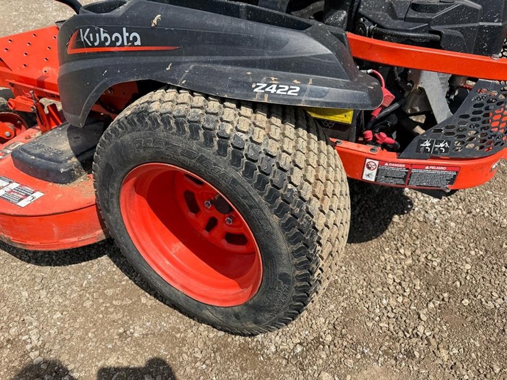 2022-kubota-z422-image-13
