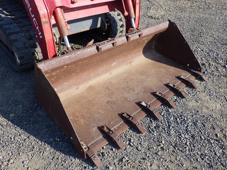 takeuchi-tl10v2-image-22