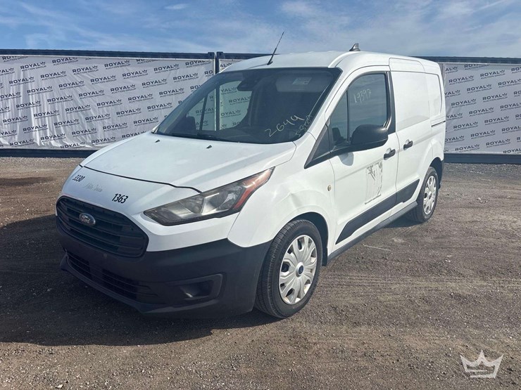 2021-ford-transit-connect-image-1