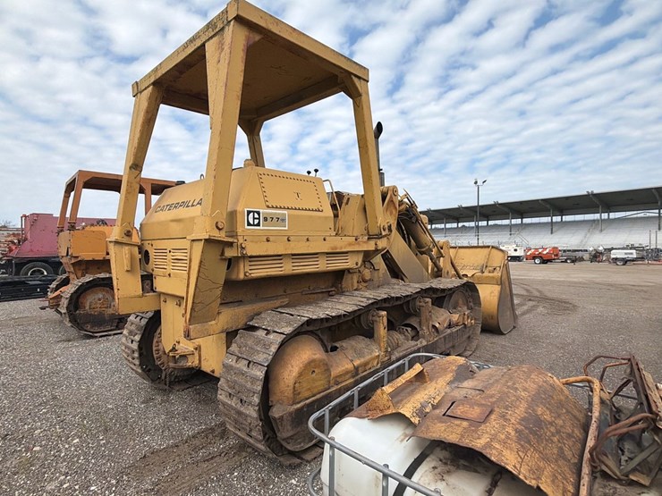 caterpillar-977-image-4
