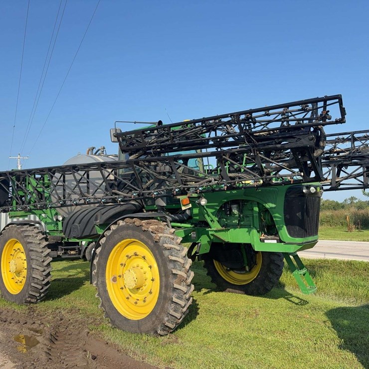 2005 JOHN DEERE 4920