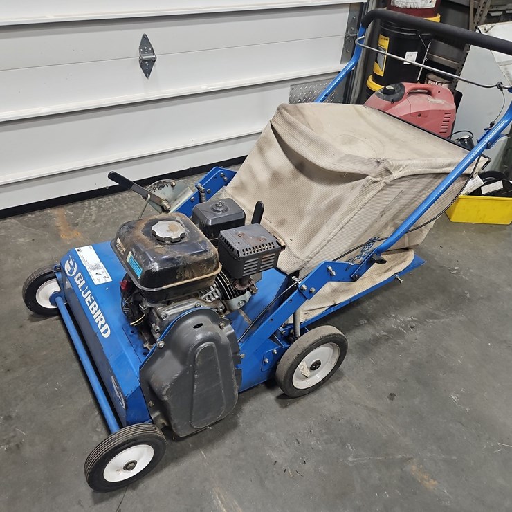 BLUEBIRD 24" LAWN THATCHER