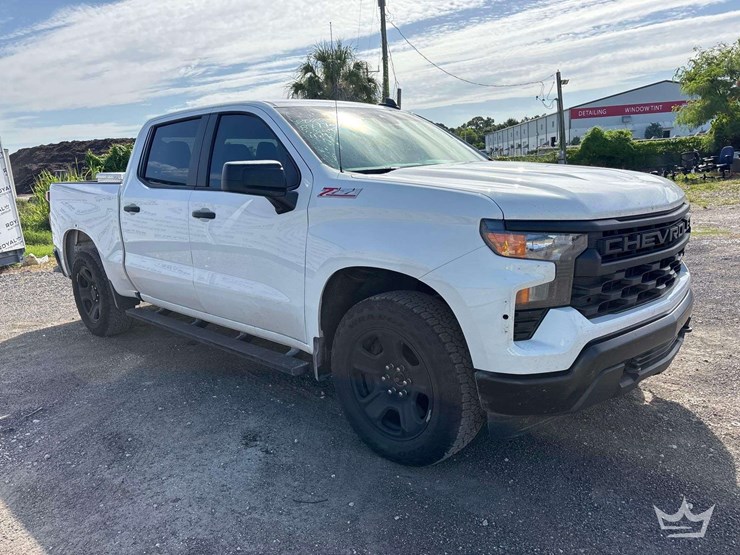 2025-chevrolet-silverado-1500-image-2