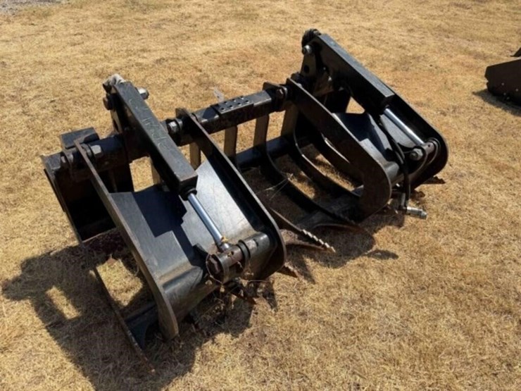 6’-heavy-duty-skid-steer-grapple-image-1