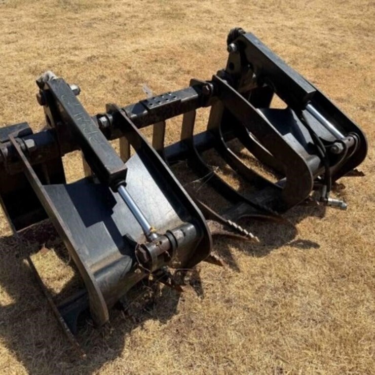 6’ Heavy Duty Skid Steer Grapple