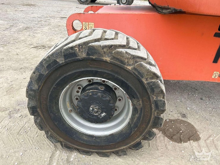 2008-jlg-800aj-image-19