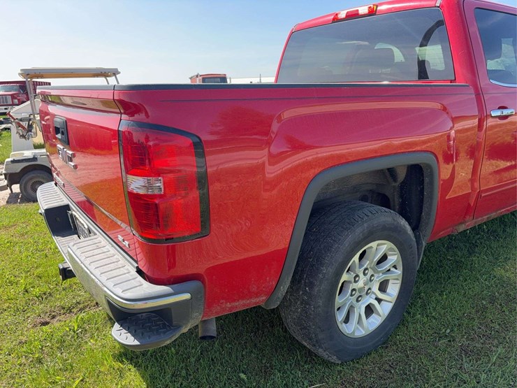 2014-gmc-sierra-1500-image-10