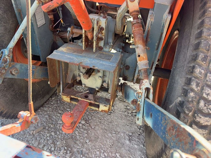kubota-b8200-image-13