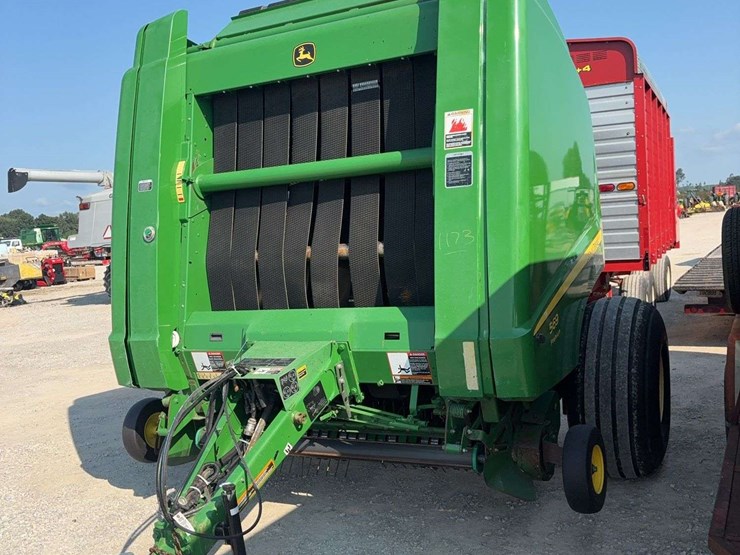 john-deere-569-image-12