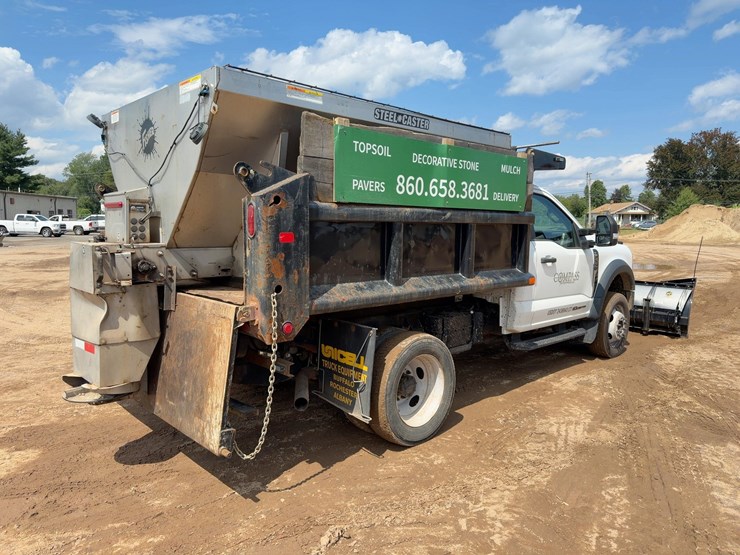 2023-ford-f550-xl-image-5