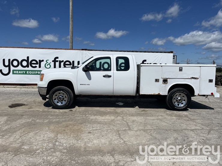 2011-gmc-sierra-2500hd-image-3