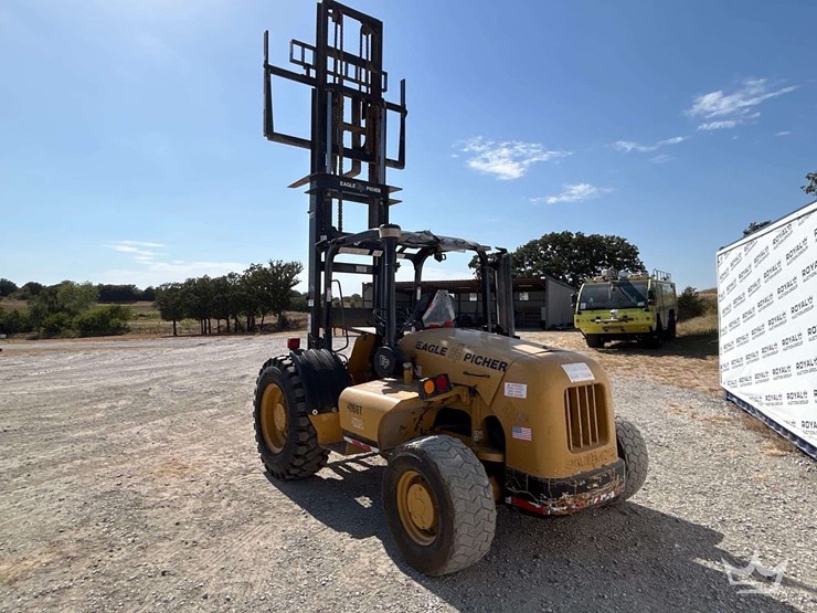 2001-eagle-picher-rt80-4wd-8,000lb.-rough-terrain-straight-mast-forklift-image-3