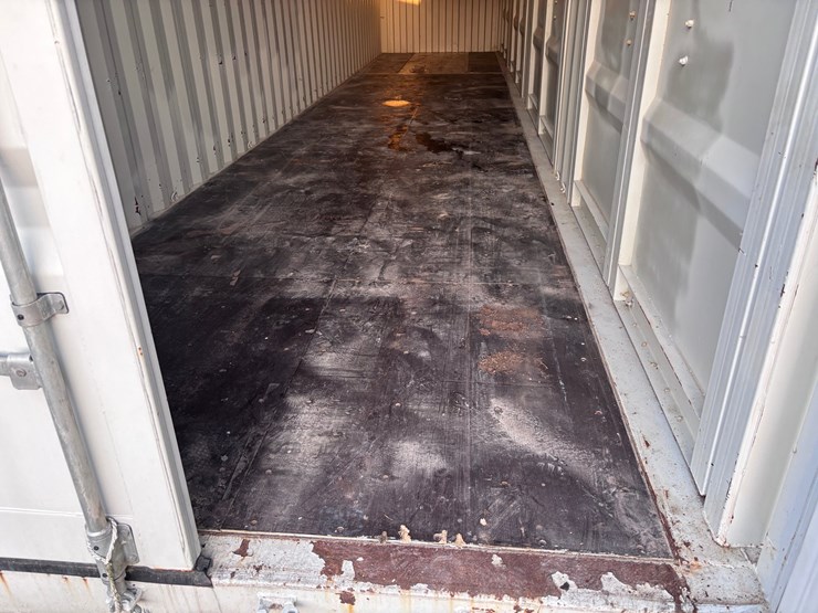 #1238-•-40ft-container-image-6