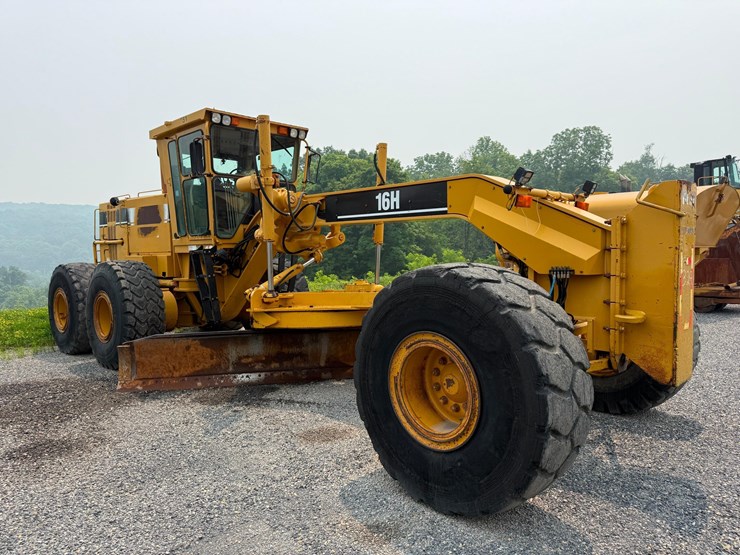 caterpillar-16h-image-3