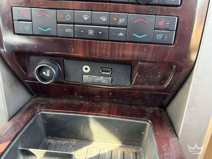 2012-ford-f150-image-29