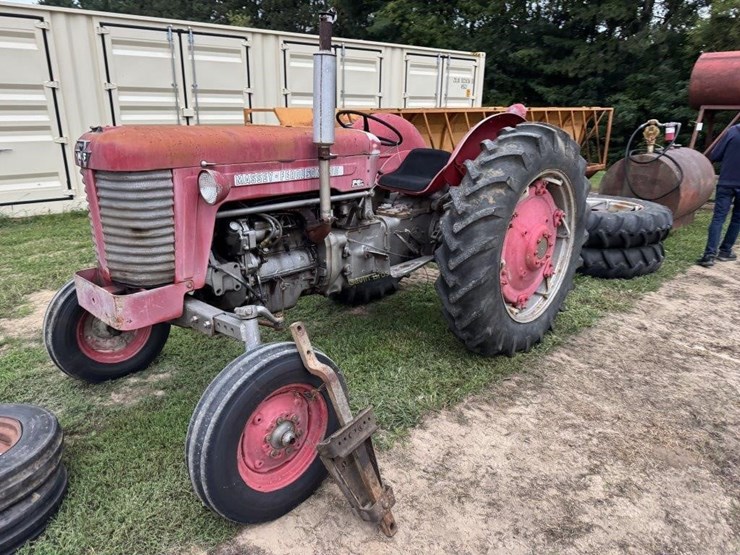 massey-ferguson-65-image-2