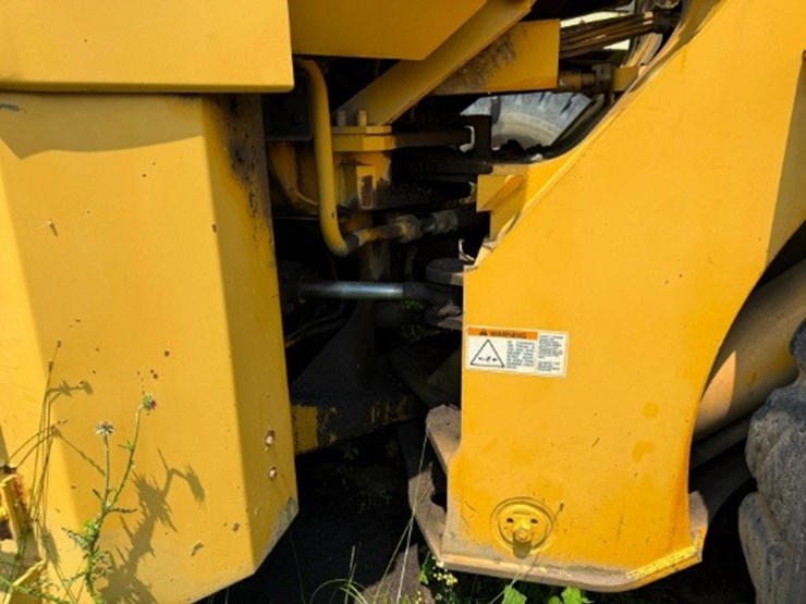 caterpillar-988b-image-7