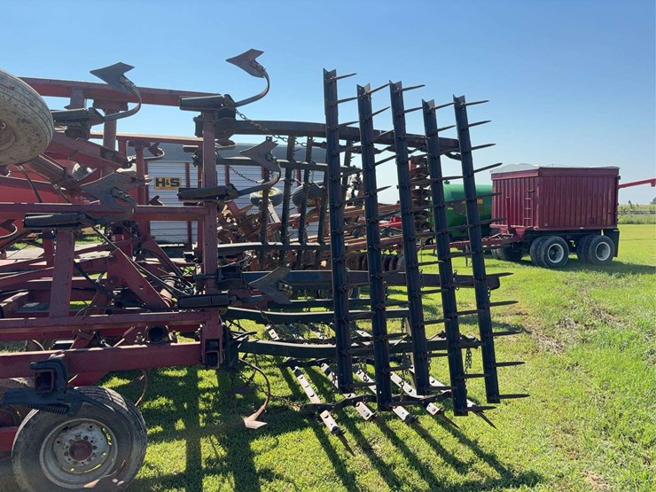 case-ih-4800-image-14