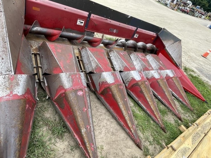 case-ih-1063-image-2