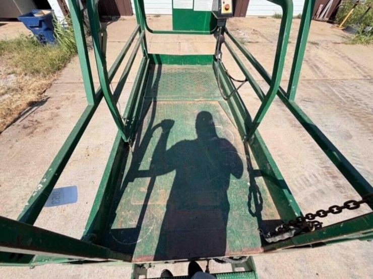 condor-v2648xl-scissor-lift-image-9