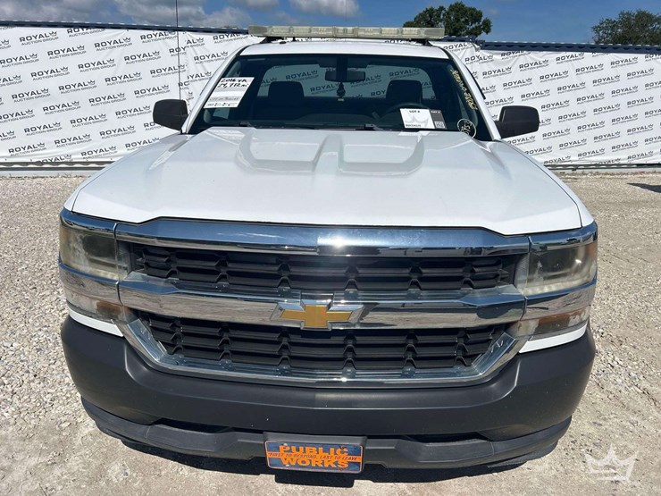 2016-chevrolet-silverado-1500-image-25