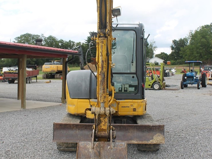 komatsu-pc40mr-2-image-8