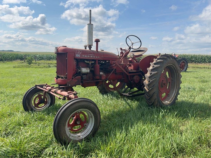 farmall-200-image-7