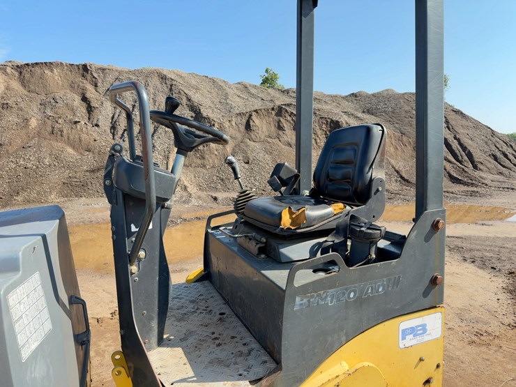 2007-bomag-bw120ad-4-image-16
