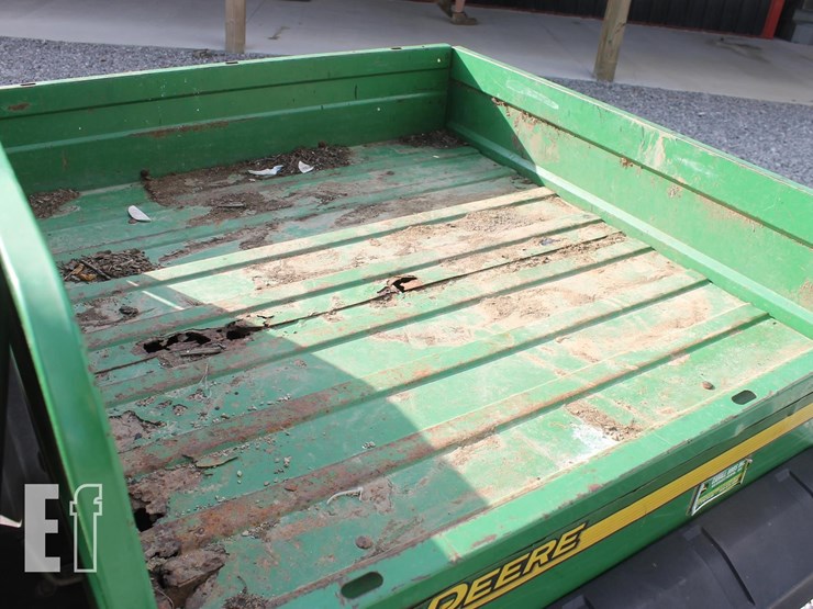 john-deere-gator-hpx-image-8