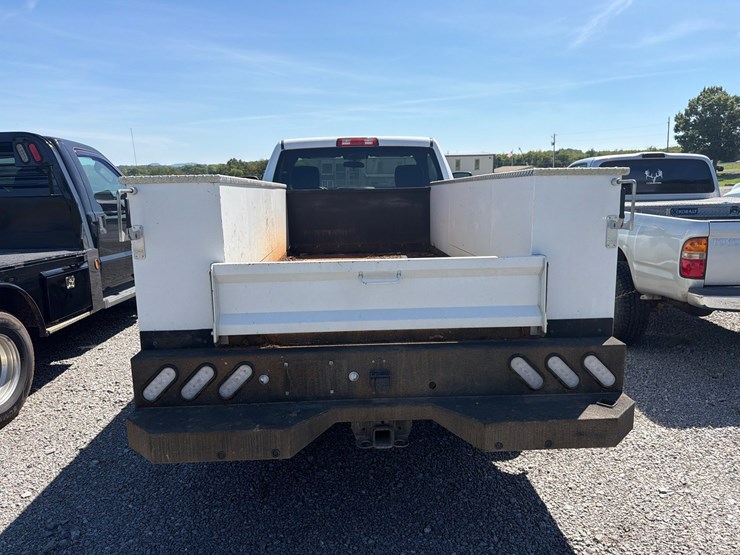 2024-ram-2500-tradesman-image-5