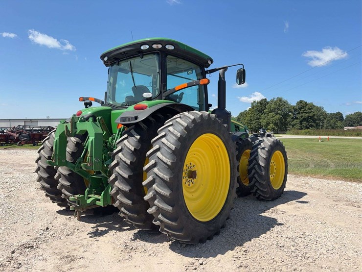 2012-john-deere-8335r-image-8