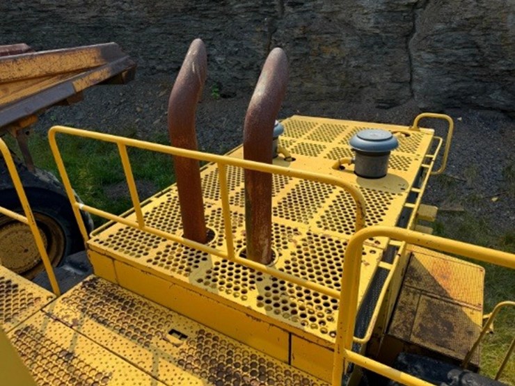 caterpillar-992c-image-11