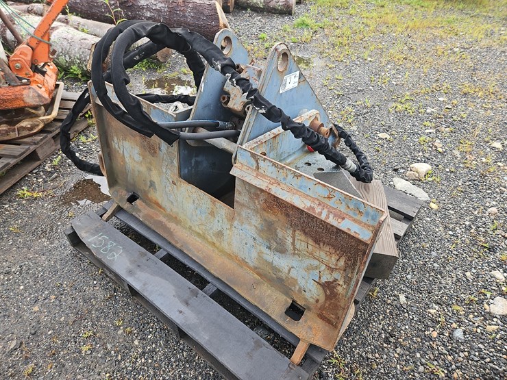 bobcat-hyd-breaker-image-3